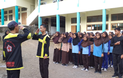 KEGIATAN PMR SMKN MANONJAYA