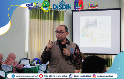 In House Training Implementasi Kurikulum Merdeka SMK Negeri Manonjaya Tahun Pelajaran 2022 2023